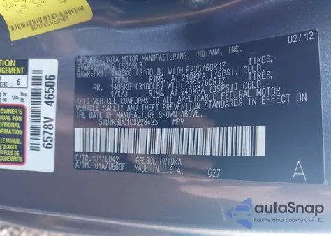 2012 Toyota Sienna Xle V6 8 Passenger z USA, uszkodzony, nr VIN 5TDYK3DC1CS228495